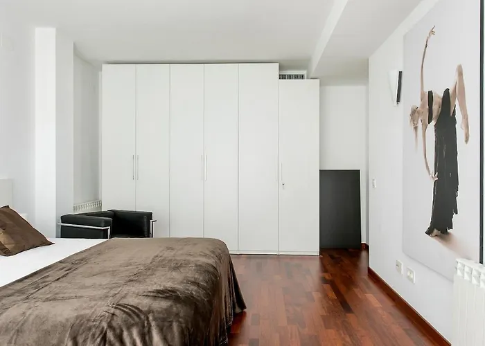 Glasir Homes Barcelona Lägenhet *