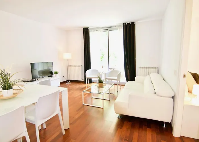 Glasir Homes Barcelona Lägenhet