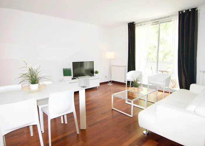 Lägenhet Glasir Homes Barcelona Barcelona