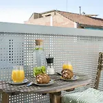 Glasir Homes * برشلونة