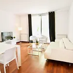 Glasir Homes شقة