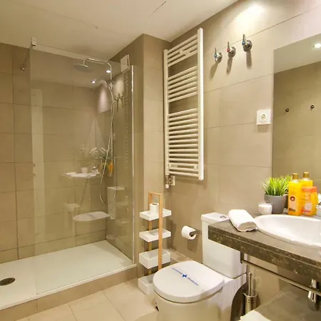 Апартаменты Glasir Homes *